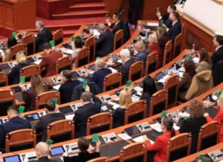 LAJM i FUNDIT/ Me 79 vota pro, PS shpall Iranin sponsor të terrorizmit!