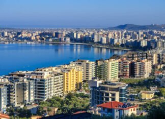 561 milionë euro për një vit: Të huajt po blejnë Shqipërinë