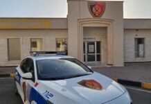 I vuri gjobë për parkimin, qytetari qëllon policin bashkiak