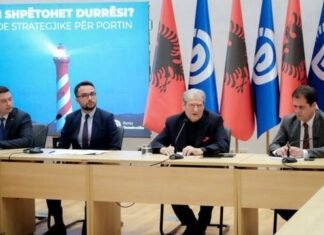 Berisha: Edi Rama do të zhdukë portin e Durrësit për të ndërtuar ‘Dubain’ e tij