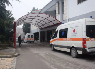 U ankua se i pikonte tavani, policia bën zbulimin e papritur në shtëpinë e fqinjës