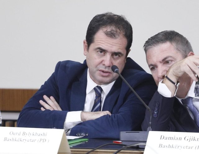 -640-0-9a689d2937895bb5ba3900db656cbedb