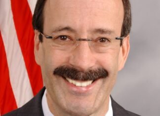 Ndahet nga jeta kongresmeni amerikan Eliot Engel, mbështetës i fuqishëm i shqiptarëve