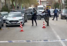 Përleshje e dhu’nshme në Gjorokastër, vr’itet babai, plagoset i biri