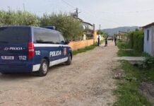 Gjendet i pajetë në rrugë një burrë