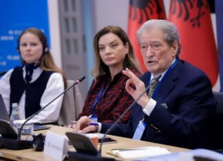 Berisha: Shqipëria në alarm për vrasjet e grave, institucionet i fshehin si konflikte familjare