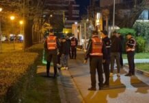 Sherr me thika, dy të rinj përfundojnë në spital