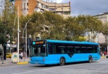 Nga sot reduktohet me 40% transporti publik në të gjithë Shqipërinë, kaos në stacionet e autobusëve