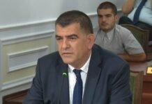 “Të burgosurit e sëmurë po vdesin në duart e gardianëve”, avokati Vishaj: Gjendje alarmante, po rriten të prekurit me SIDA në burgje