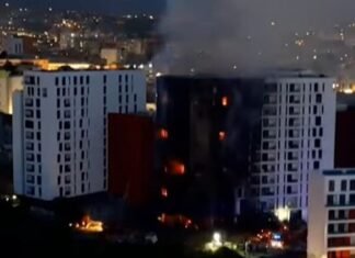 Zjarri në kompleksin “Arlis”/ Flakët vihen nën kontroll, shkon në 11 numri i personave të lënduar