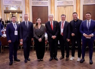 Rezoluta e IDU: Integrimi në BE i marrë peng nga qeveria, korrupsioni dhe krimi në nivelet më të larta po bllokojnë Shqipërinë