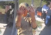 VIDEO-SKANDAL/ Konflikt për pronën në Golem, e moshuara dh*unohet me grushta e shkelma nga biznesmenë dhe efektivë policie