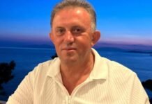 Dhunohet brutalisht ish-kryetari i PD-së në Dajç, Sokol Toma; autorët i thyejnë këmbët dhe i prenë veshin