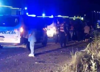 Aksident tragjik në aksin Thumanë–Laç, humb jetën një person, plagosen tre të tjerë