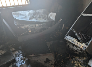 Zjarri i madh i mori jetën 25-vjeçarit, pamjet nga brenda fabrikës ku prodhoheshin skafe në Durrës (FOTO)