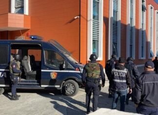 SPAK operacion anti-drogë në Elbasan, lëshohen 18 urdhër arreste, kontrolle edhe në disa banesa