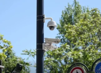 Nga kamerat e policëve, te dronët dhe integrimi me kamerat aktuale, si do të funksionojë sistemi që e kthen Shqipërinë në “Big Brother”