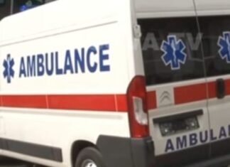 Tronditëse në Kosovë/ Foshnja vdes pas lindjes në tualet!