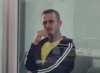 Përplasi automjetin e policisë në Durrës nën efektin e alkoolit, lihet në burg shoferi 44-vjeçar!