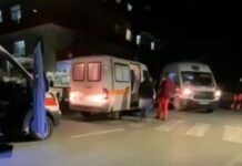 Aksident në Tiranë, motori përplaset me biçikletën! Humb jetën babai i ministres Adea Pirdeni