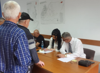Si po voton anëtarësia në qarkun e Elbasanit për rikonfirmimin e Sali Berishës në krye të PD?