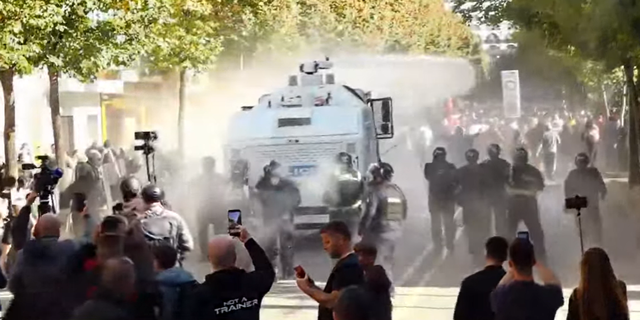 Nuk ndalet revolta/ Studentët thërrasin protestë kombëtare të shtunën para Ministrisë së Arsimit, vijojnë kërkesat ndaj qeverisë
