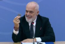 Rama sulmon protestuesit: Janë pengje të një ideologjie të re që ka vetëm një mision, të shkatërrojnë
