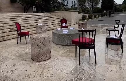 Pas protestës masive të studentëve, Rama përsërit ftesën për dialog, por nuk shfaqet në video