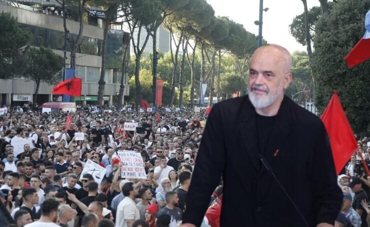 Masat me 5 pika që qeveria pritet të “godas” protestuesit ‘Gen Z’ dhe familjarët e tyre: Nuk do shihni Tik Tok dhe “non-ngrata” në BE!