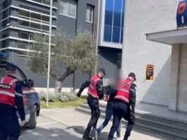 Kanosën një shtetas për t’i marrë borxhin, arrestohet 34-vjeçari dhe shpallet në kërkim bashkëpunëtori
