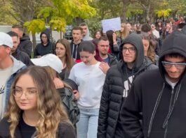 Bojkotohet mësimi në universitetin e Korçës, studentët thirrje për protestë paqësore