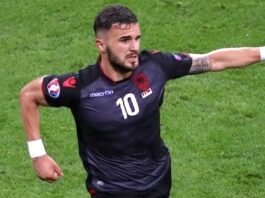Armando Sadiku, sulmuesi që shkruajti histori me kuqezinjtë, i jep lamtumirën futbollit