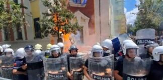 Policia angazhon 2 mijë efektivë në terren: Priten masa të rrepta sigurie gjatë protestës kombëtare