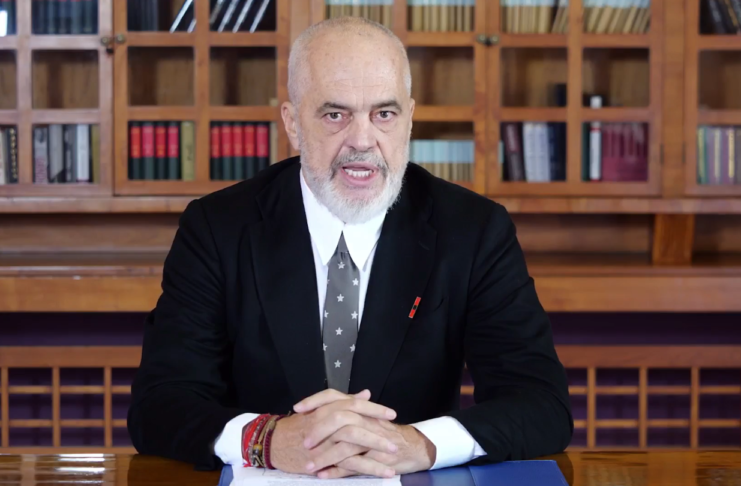 Rama: Mësuesit që çojnë fëmijët në protesta të paligjshme do të pezullohen ose përjashtohen, maskimi gjatë dhunës vepër penale