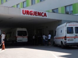 Protesta e djeshme në Tiranë, Ministria e Shëndetësisë: 23 të lënduar në total